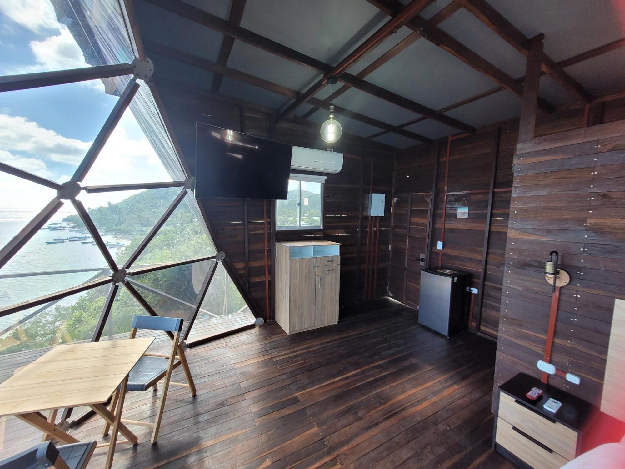 321 Surprise Beach House And Glamping Archibolds Zimmer foto
